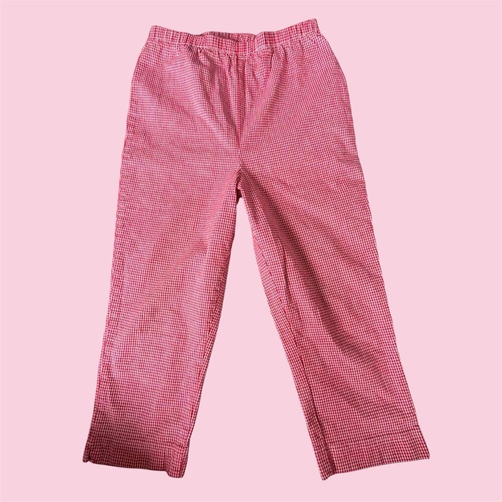 Vintage Y2K/90s Faded Glory red and white gingham capri hot pants in a M